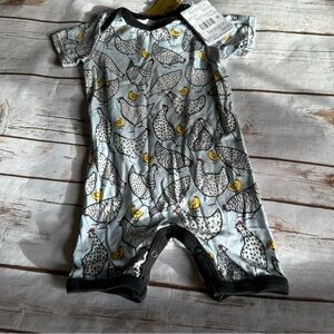 Bestaroo chicken romper nwt 6/12 0/3 12/18